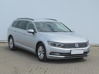 Volkswagen Passat, 2016