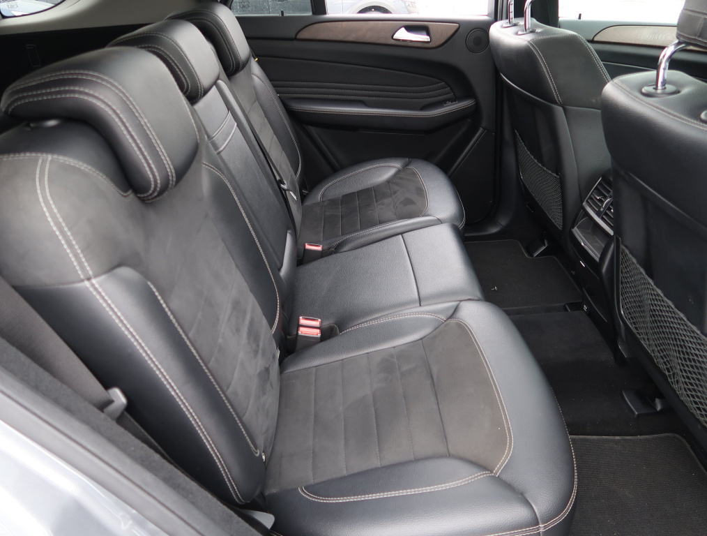 Mercedes-Benz ML