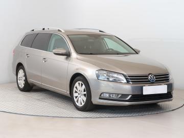 Volkswagen Passat, 2014