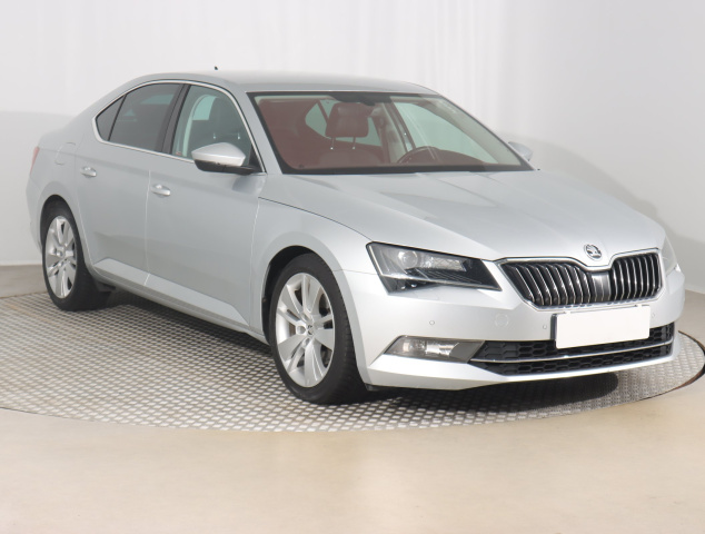 Škoda Superb 2017