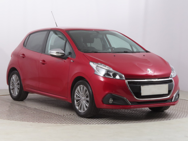 Peugeot 208 2016