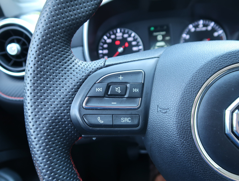 MG ZS II