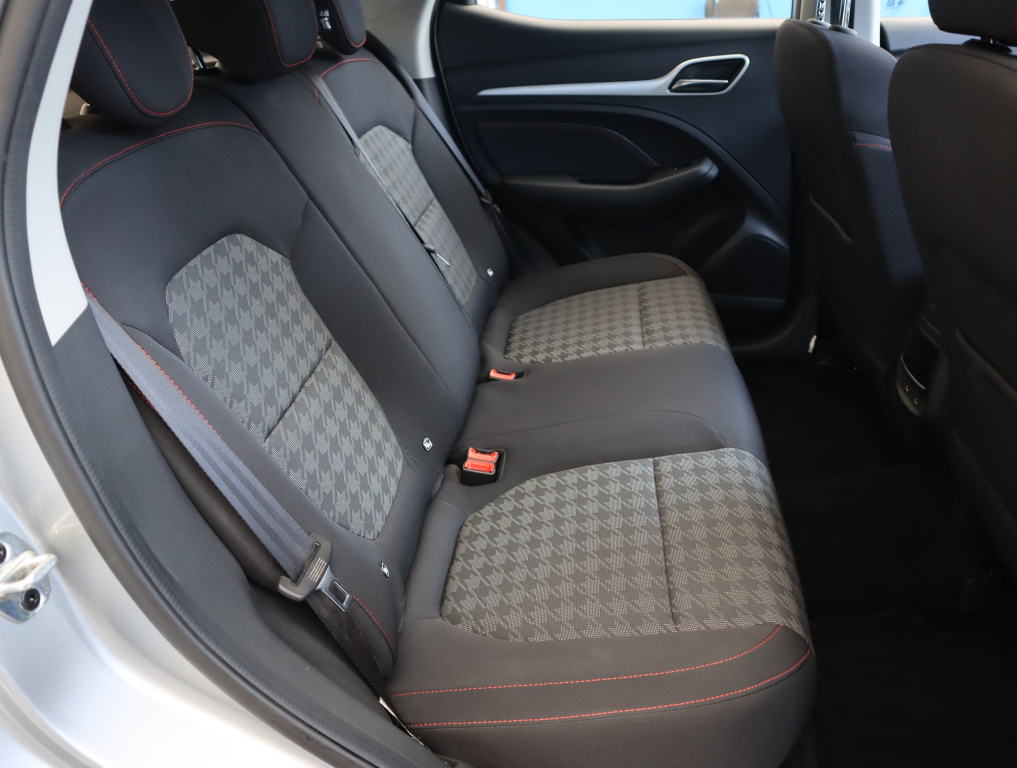MG ZS SUV