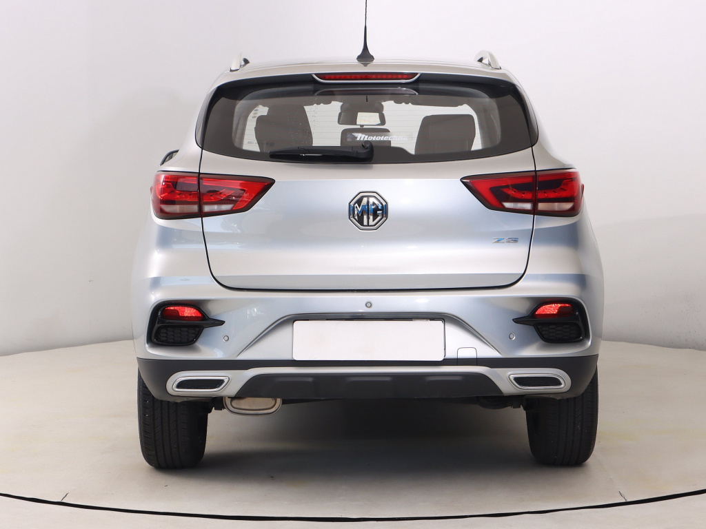 MG ZS SUV