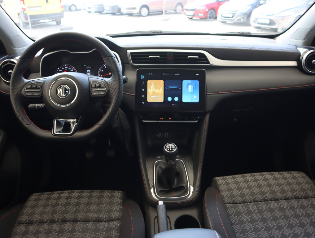 MG ZS SUV