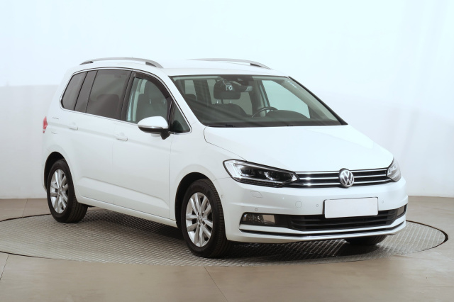 Volkswagen Touran 2016