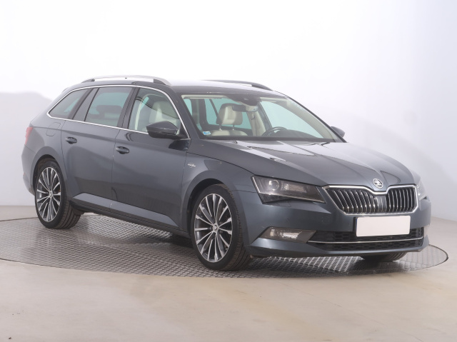 Škoda Superb 2017