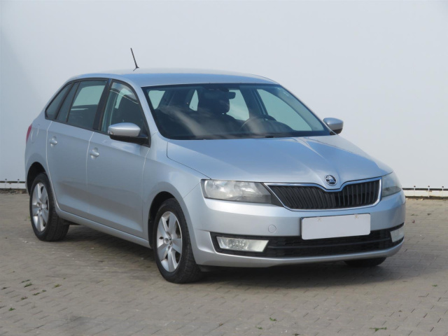 Škoda Rapid Spaceback 2016