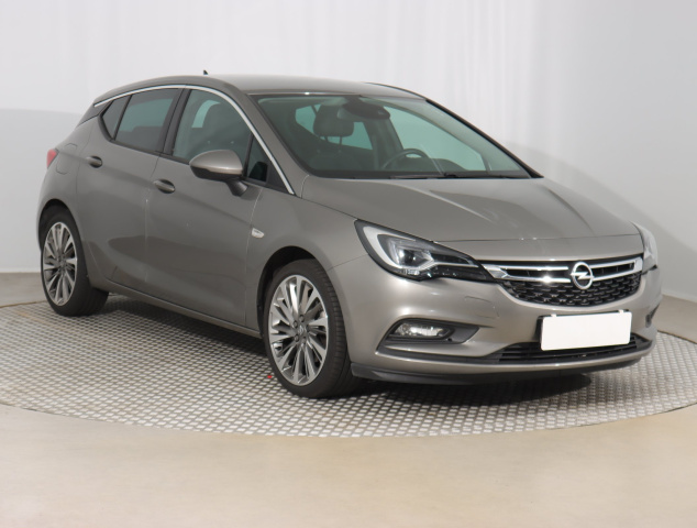 Opel Astra 2016