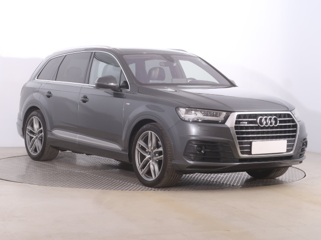 Audi Q7 2015