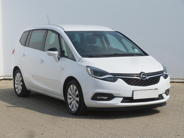 Opel Zafira 2018