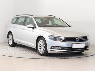 Volkswagen Passat, 2015