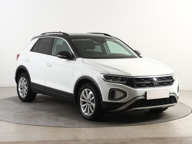 Volkswagen T-Roc 2023