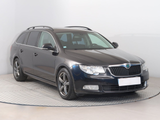 Škoda Superb, 2011