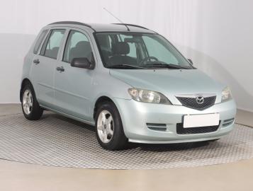 Mazda 2, 2004