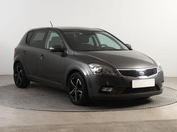 Kia Ceed, 2012