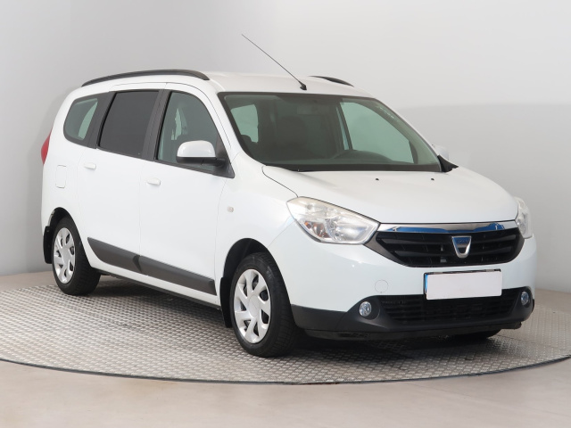 Dacia Lodgy 2013