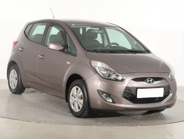 Hyundai ix20 2012