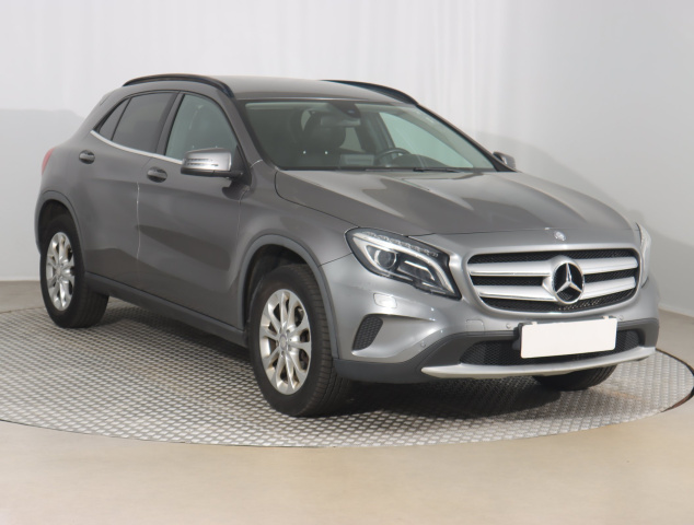 Mercedes-Benz GLA 2016