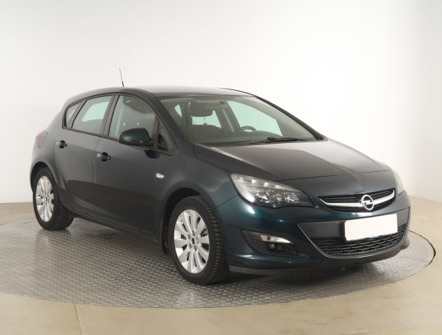 Opel Astra 2014