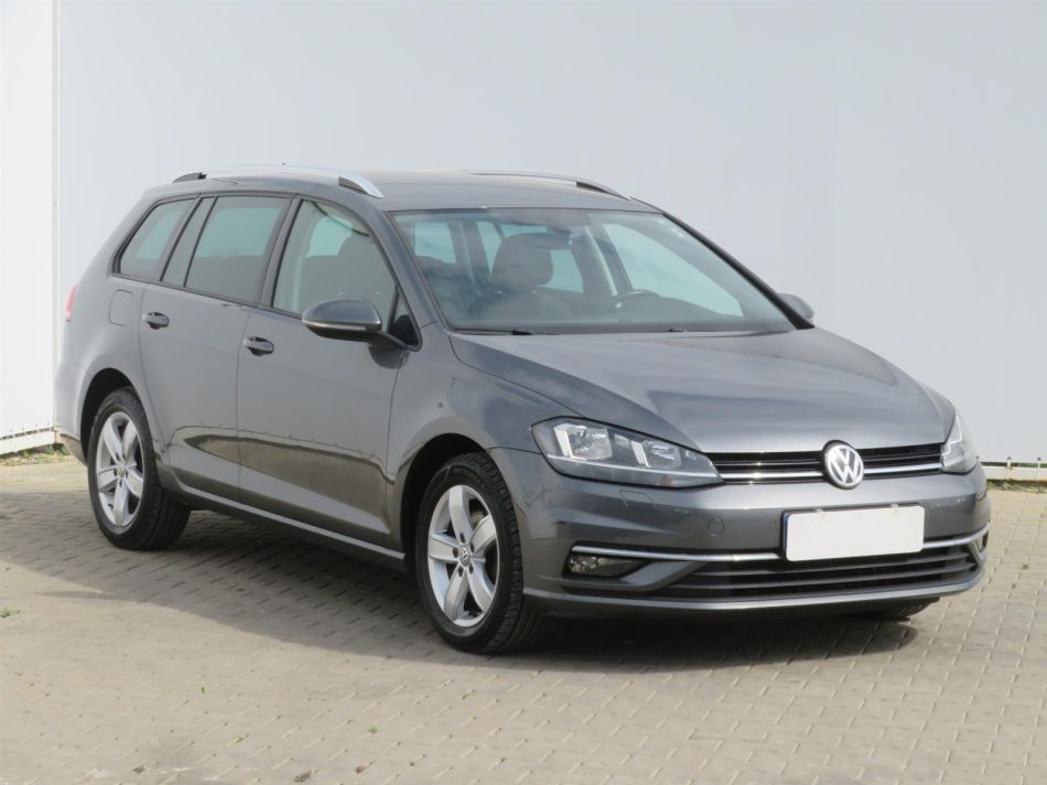 Volkswagen Golf - 2017