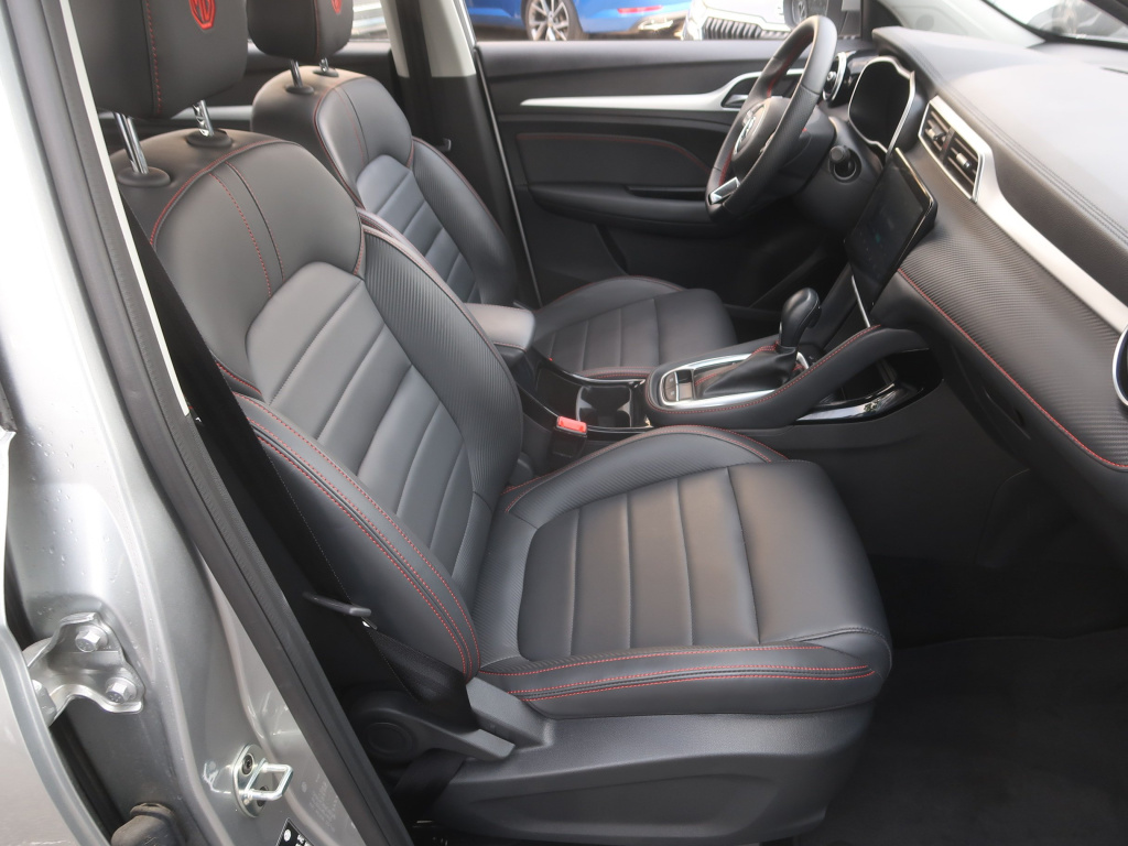 MG ZS SUV