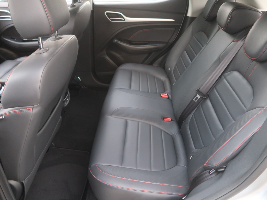 MG ZS SUV