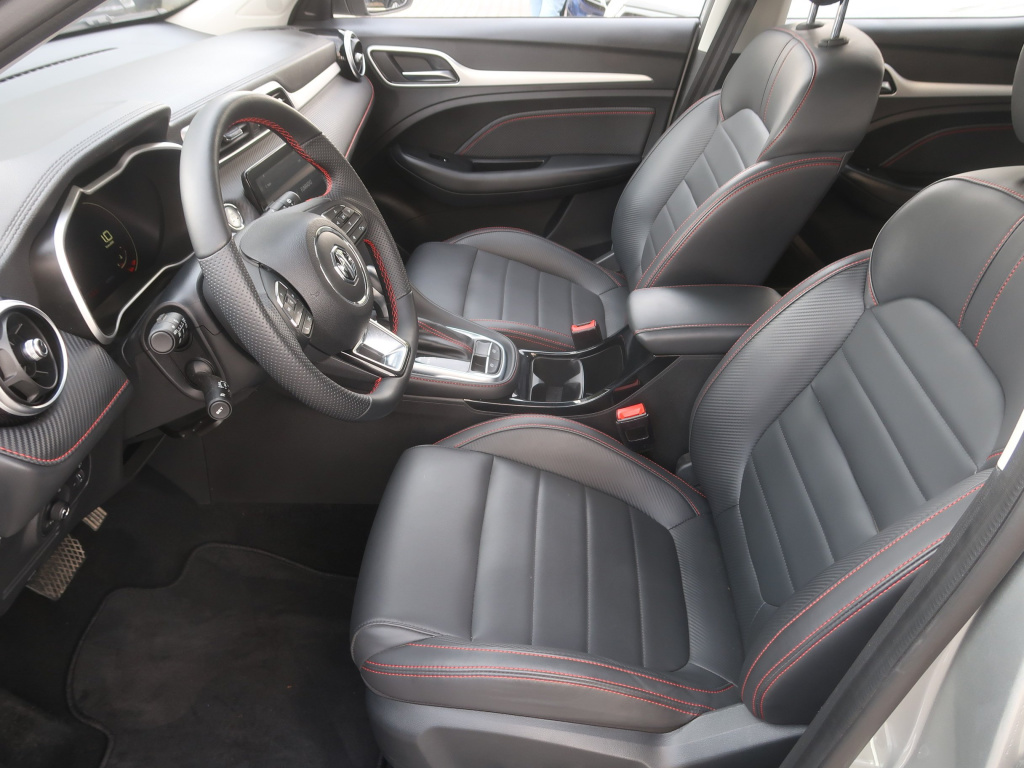 MG ZS SUV