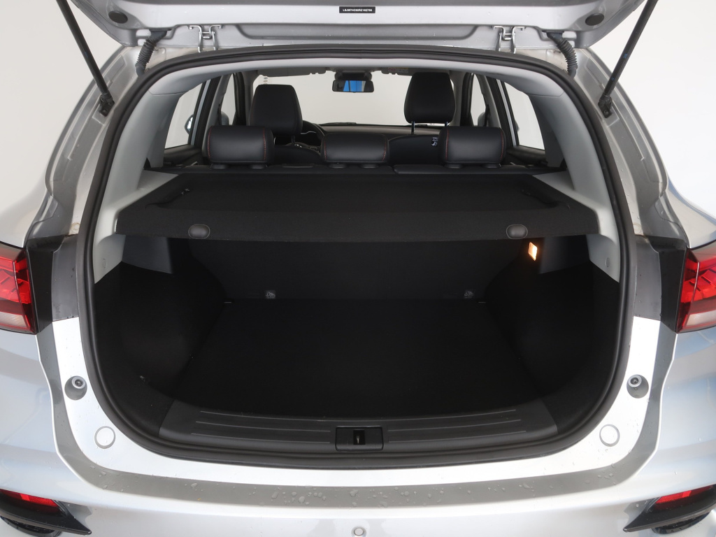 MG ZS SUV