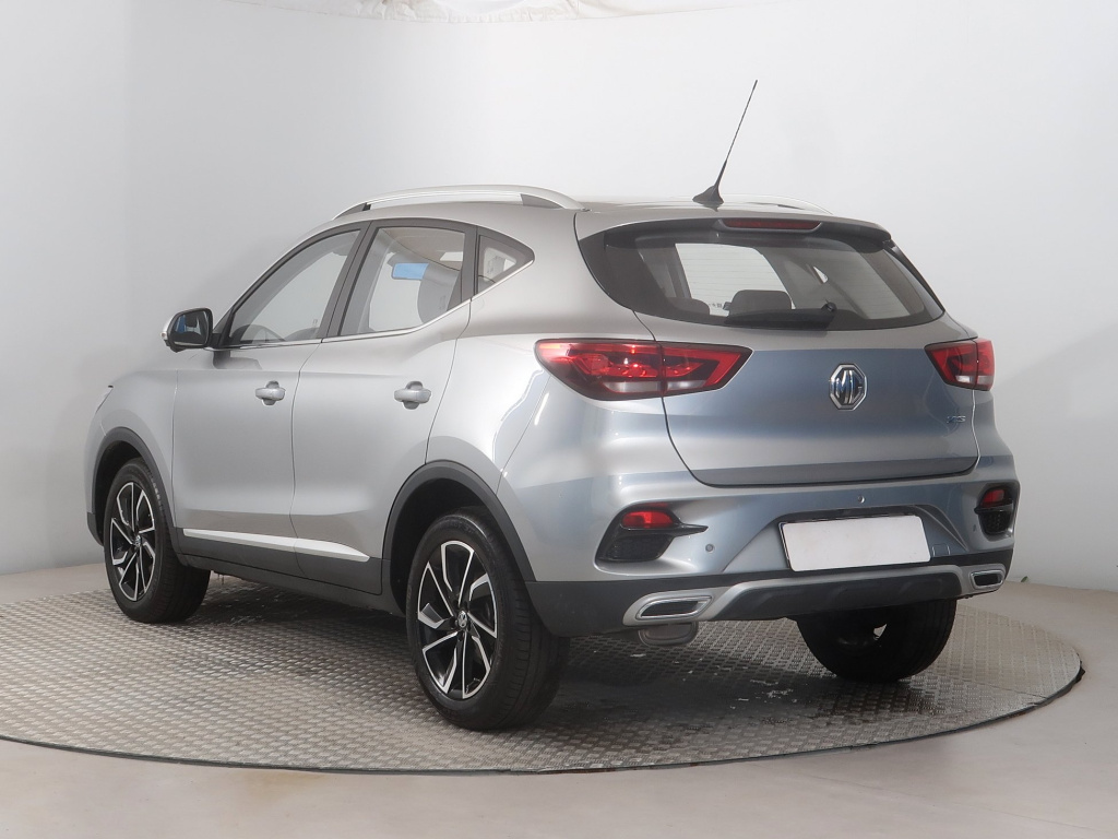 MG ZS SUV