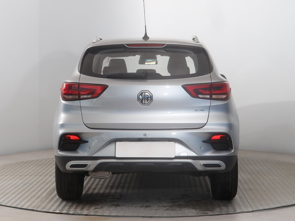 MG ZS SUV