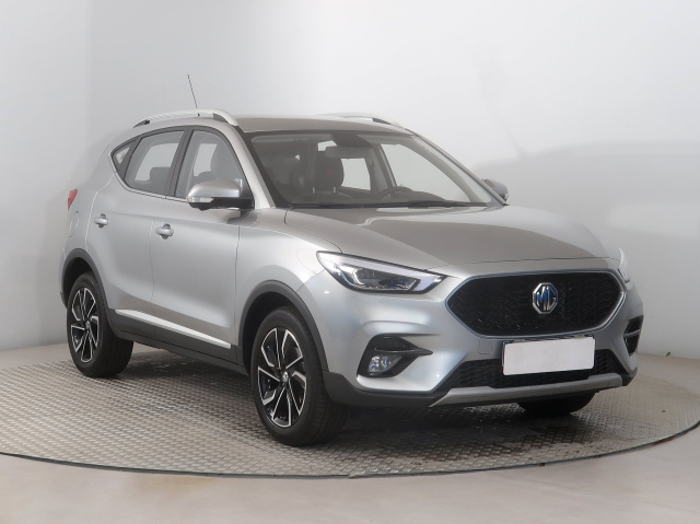 MG ZS SUV 2024