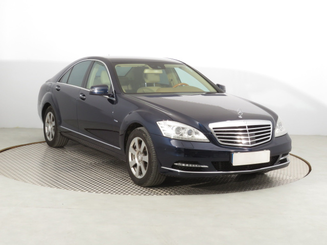 Mercedes-Benz S 2012