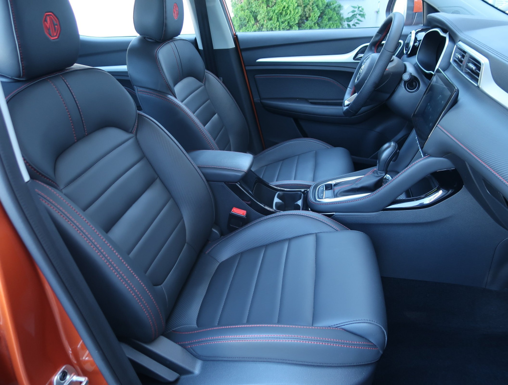 MG ZS SUV