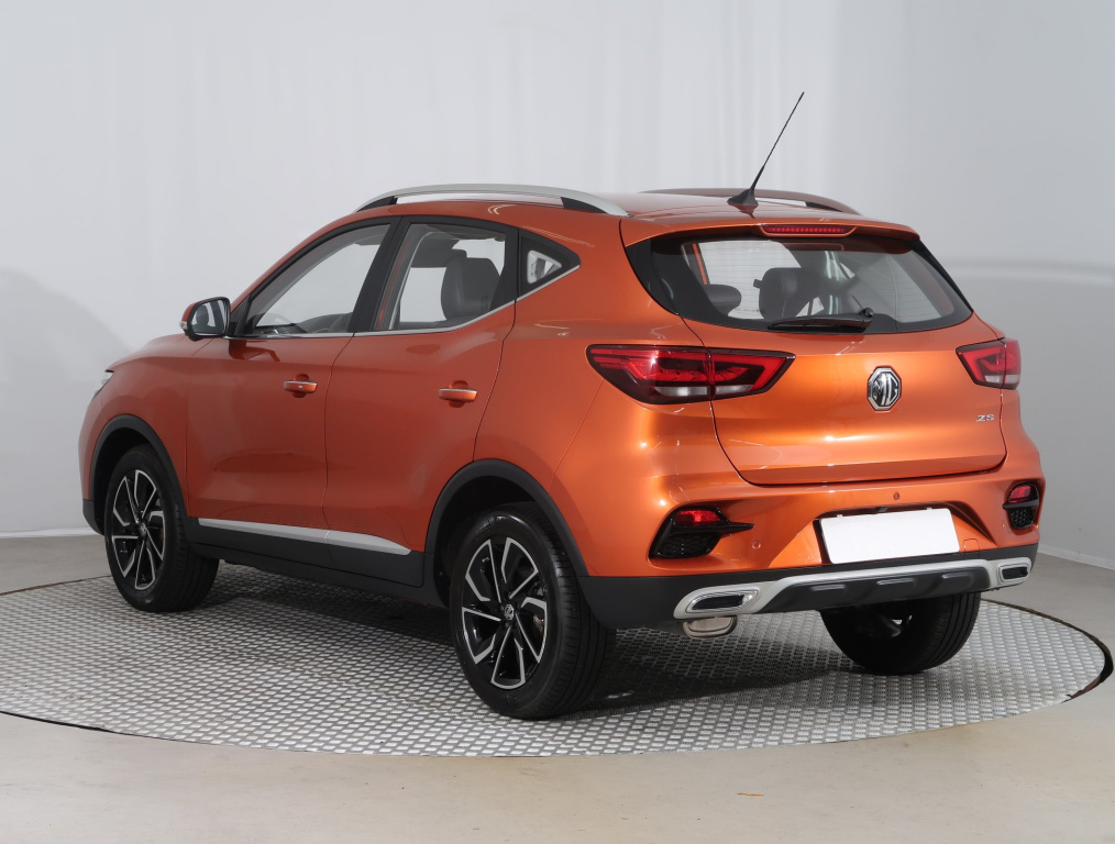 MG ZS SUV
