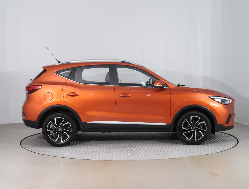 MG ZS SUV