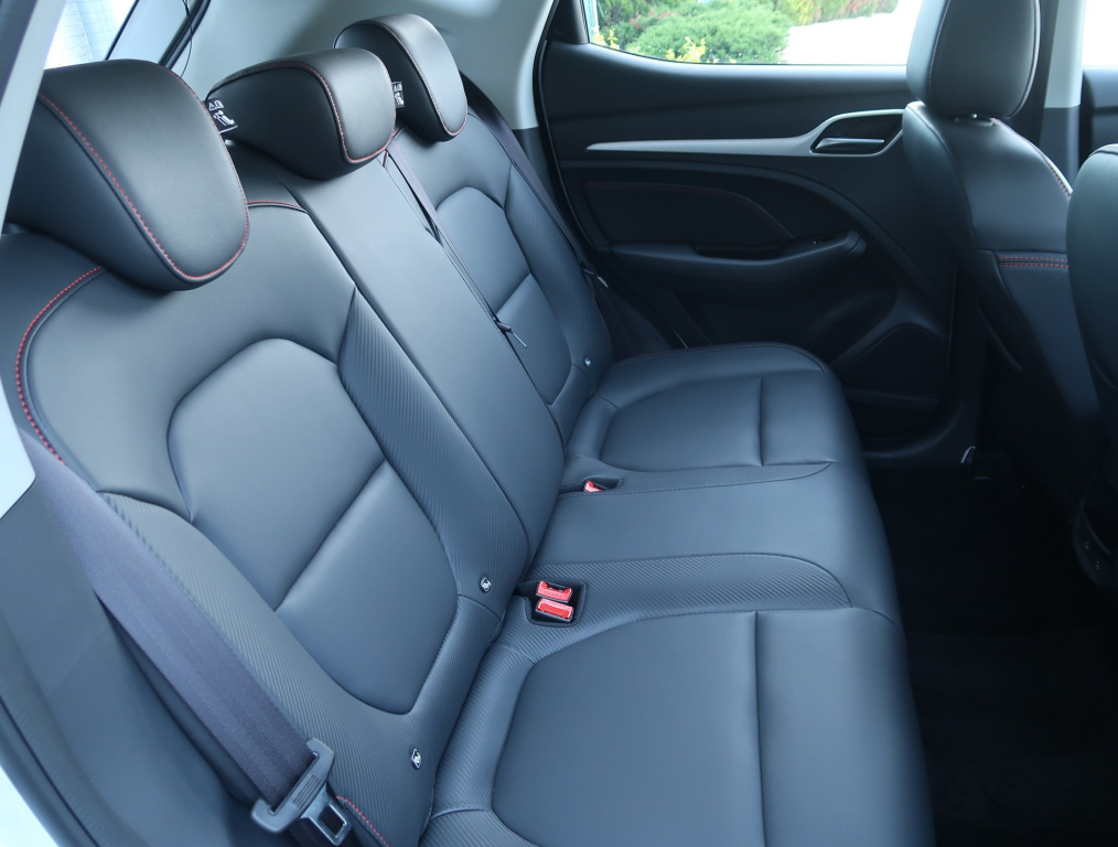 MG ZS SUV