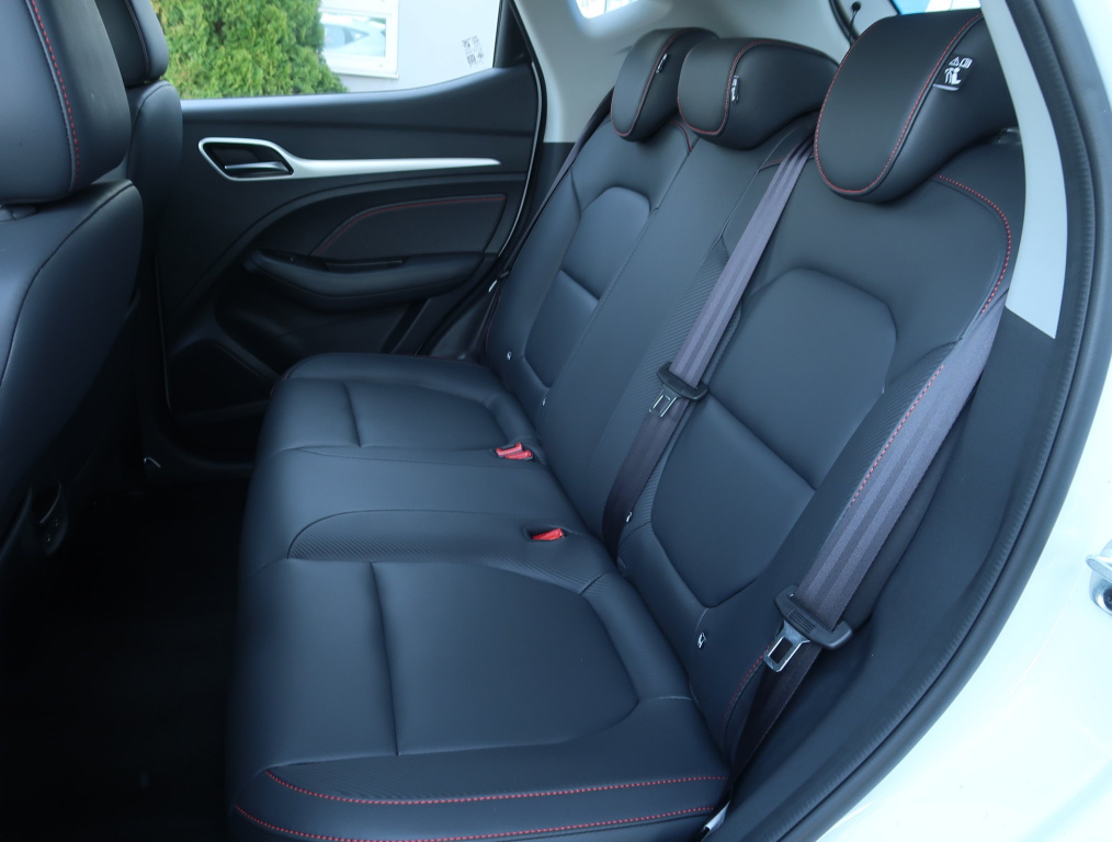 MG ZS SUV