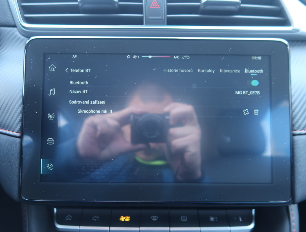 MG ZS SUV