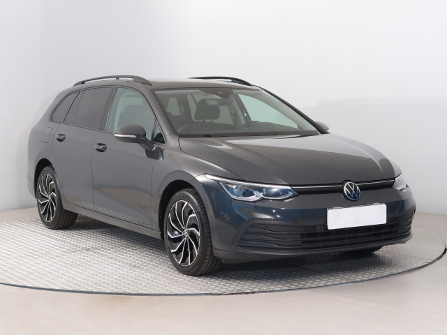 Volkswagen Golf 2021