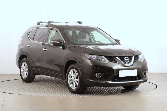 Nissan X-Trail 2015