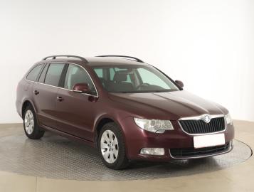 Škoda Superb, 2012