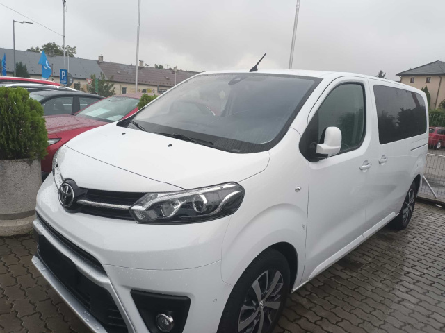 Toyota Proace Verso 2023