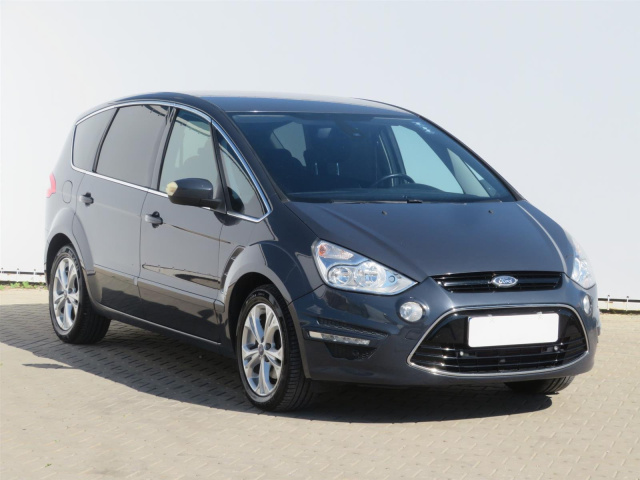 Ford S-Max 2011