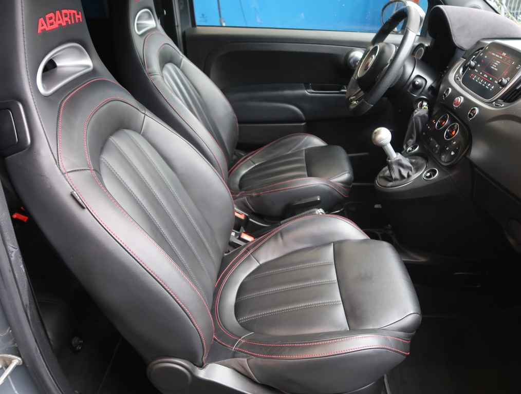 Abarth 695
