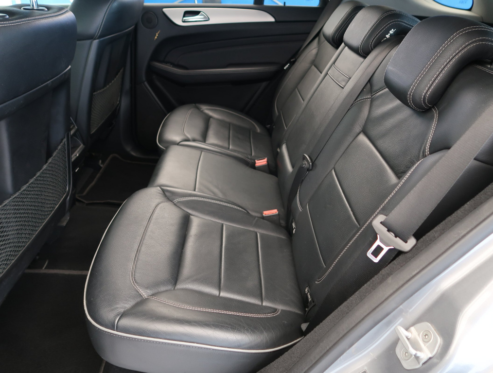Mercedes-Benz ML