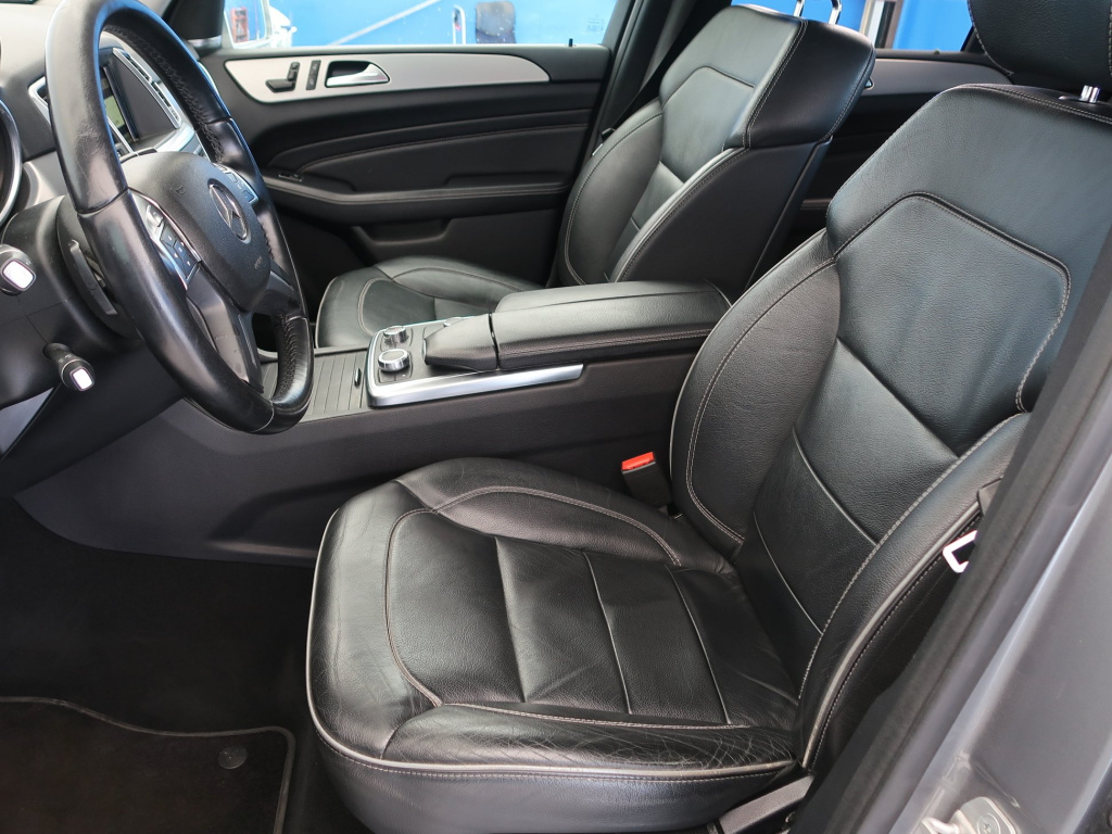 Mercedes-Benz ML