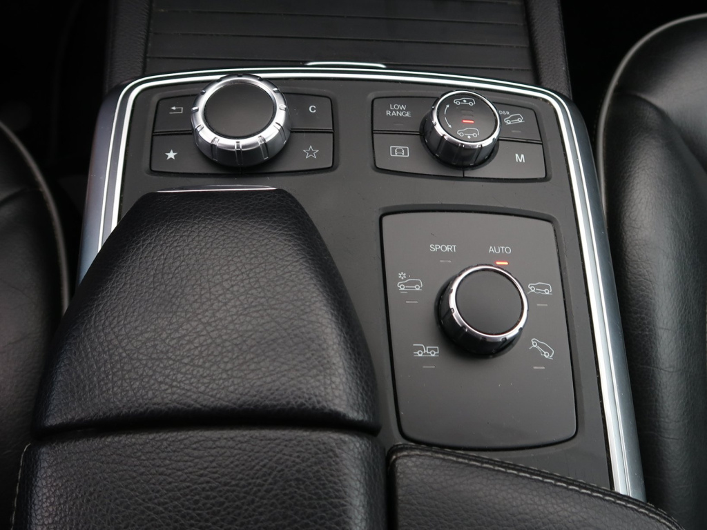 Mercedes-Benz ML