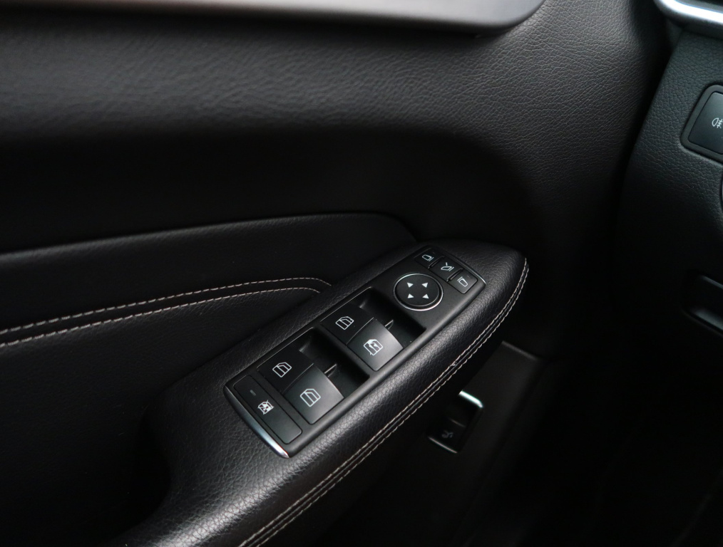 Mercedes-Benz ML
