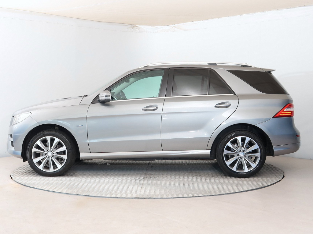 Mercedes-Benz ML